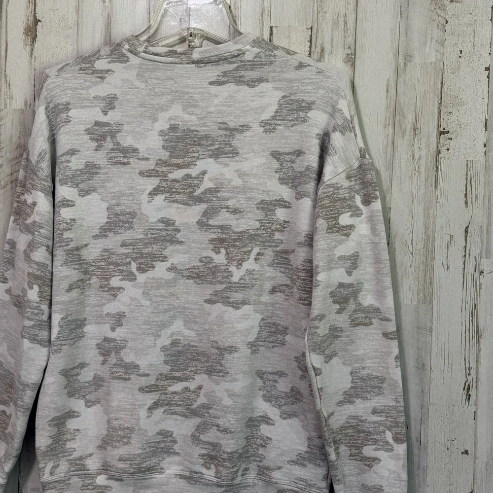 Athleta Pure Luxe Camo Printed Sweatshirt XXS Lounge Casual Pullover Crewneck